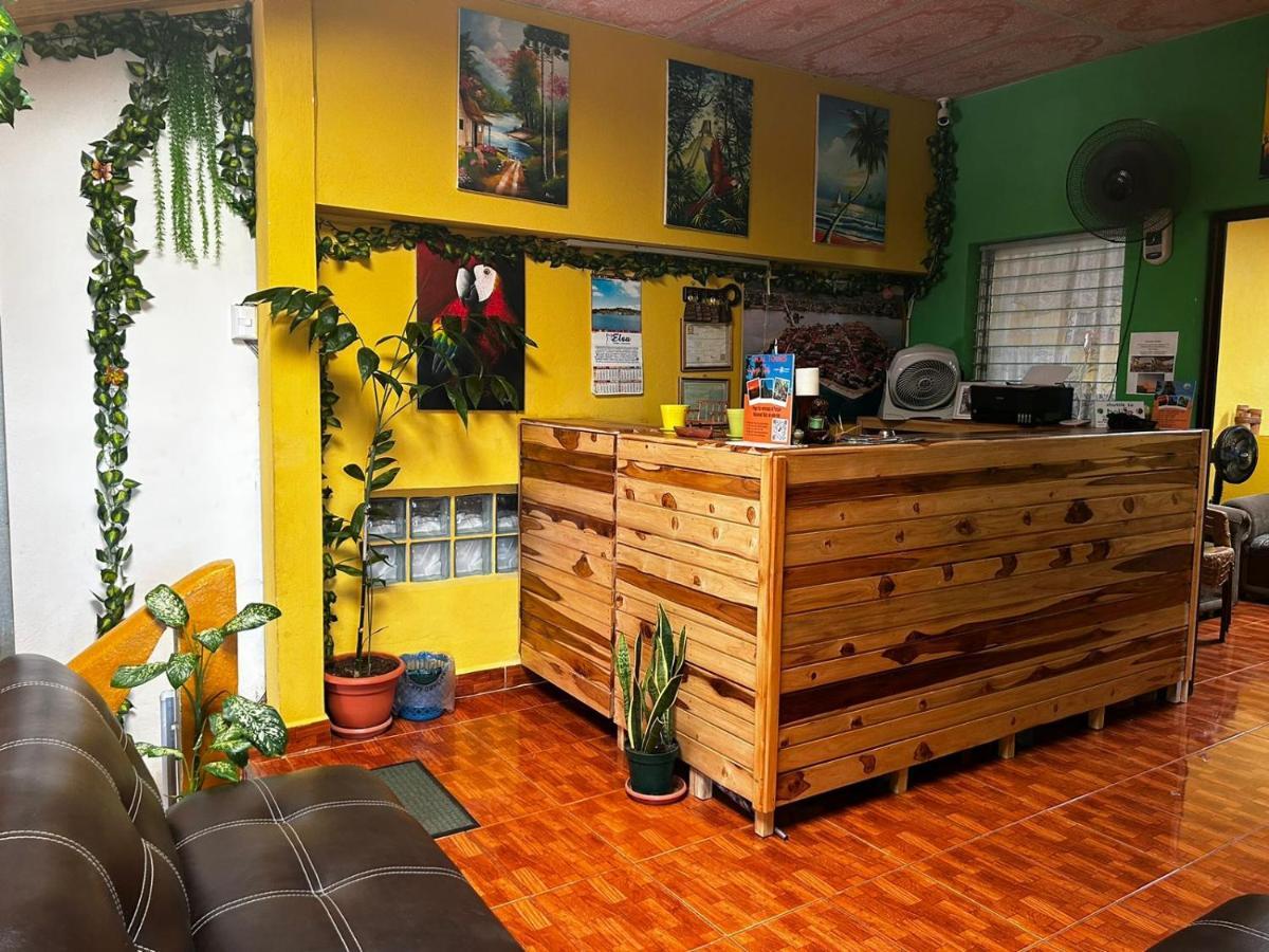 Casa Maya Itza Flores Bagian luar foto