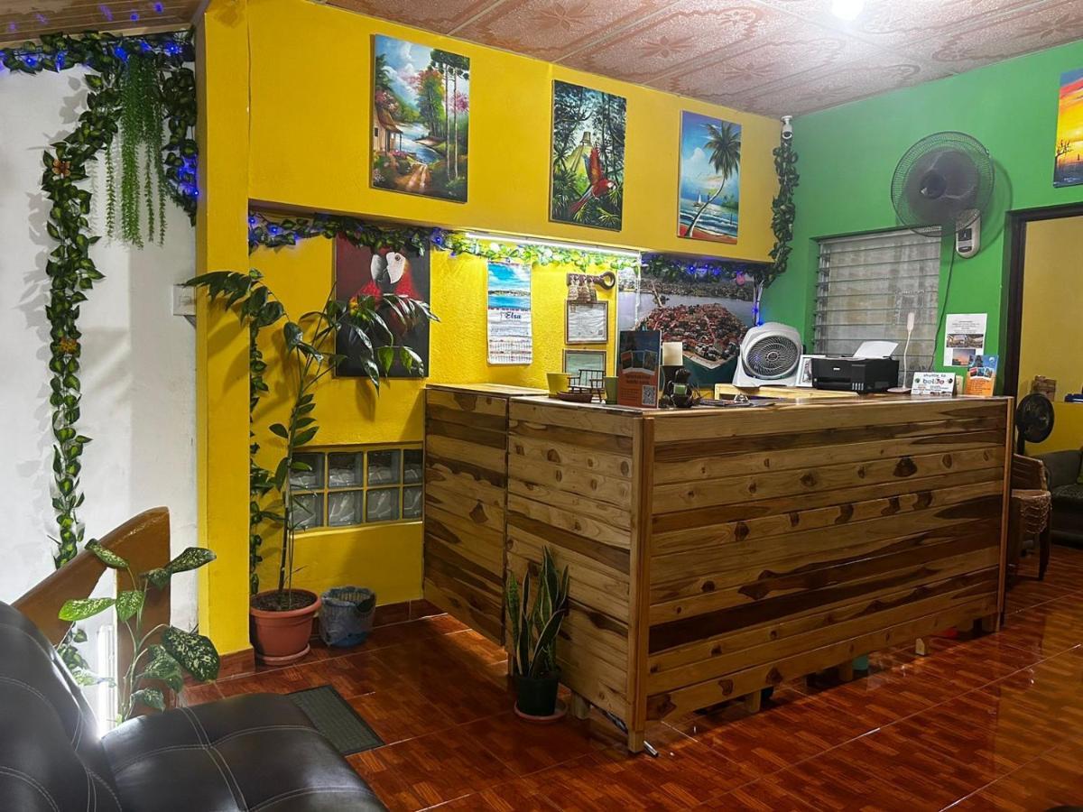 Casa Maya Itza Flores Bagian luar foto