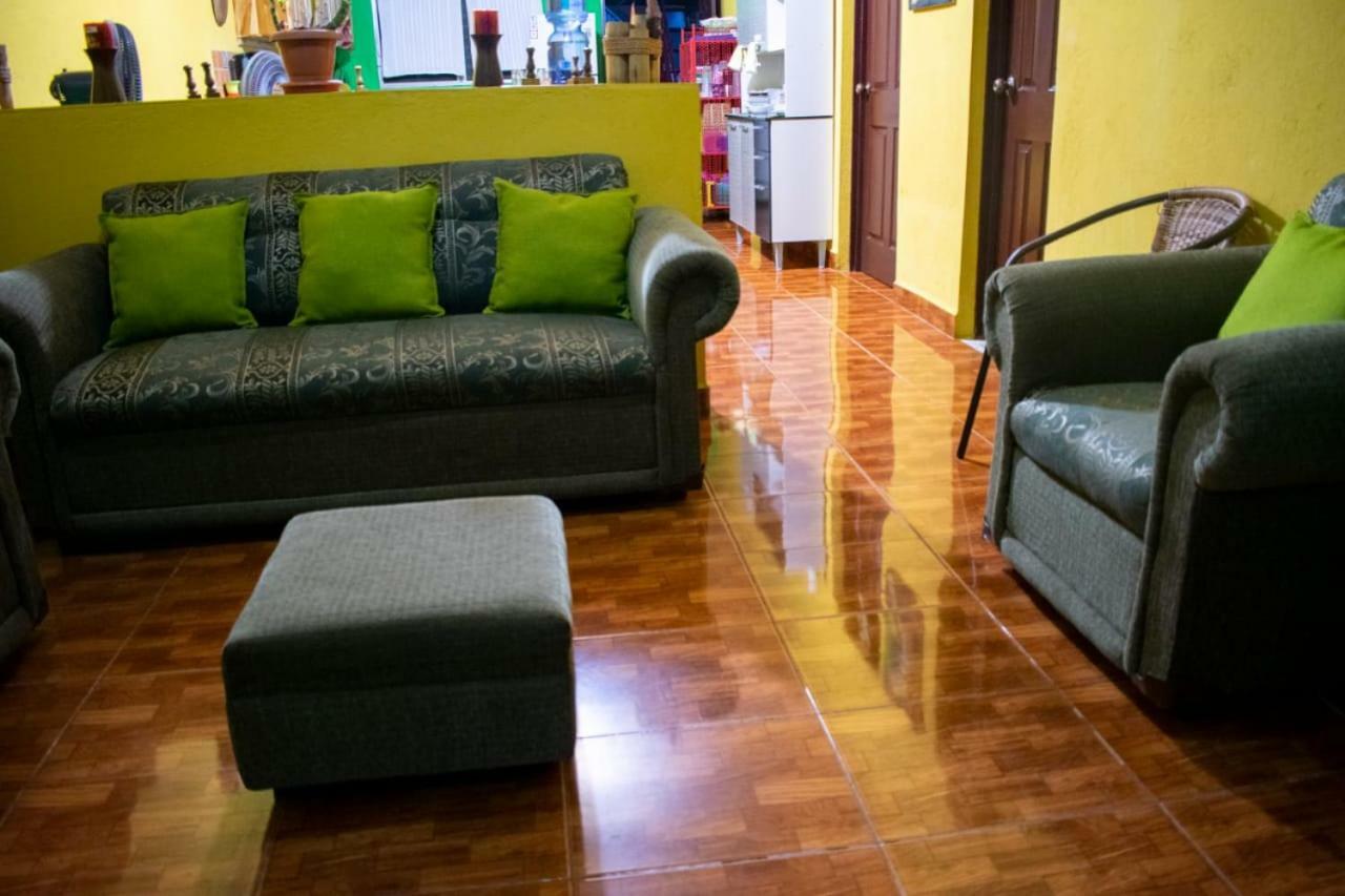 Casa Maya Itza Flores Bagian luar foto