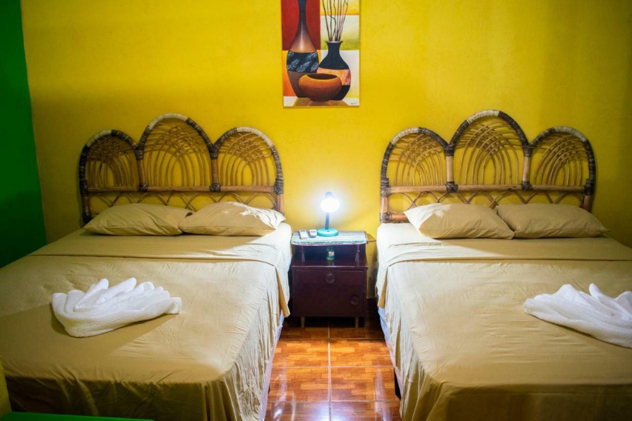 Casa Maya Itza Flores Bagian luar foto